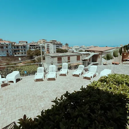 Residenza Kalios 3* Тропея