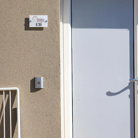 Residenza Kalios 3* 트로페아